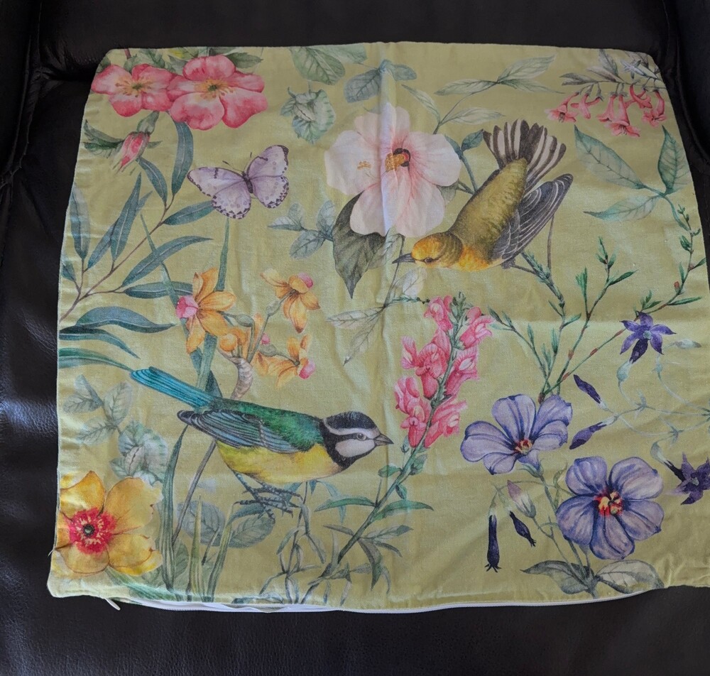Maison d'Hermine 20 in Floral Cotton Blend Pillow Cover with Zipper
